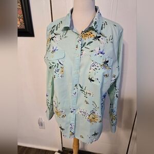 St Johns Bay.     Button-down top.  236